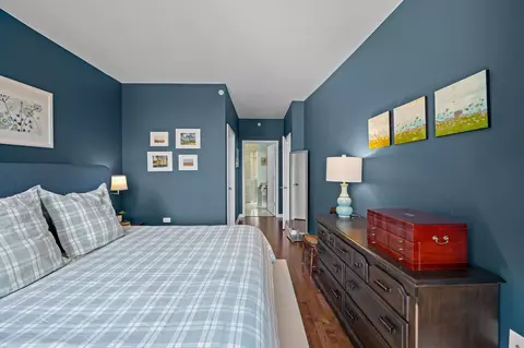 Bedroom - 100 E 14th St #706, Chicago, IL 60605 photo 2 of 4