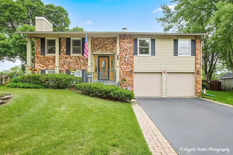 1899 W Alder Dr, Hoffman Estates, IL 60192