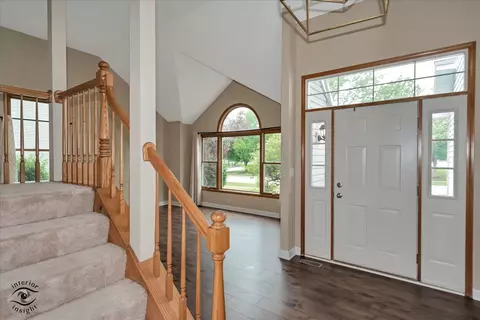 Entry Way - 2016 Saint Andrews Dr, Plainfield, IL 60586 photo 1 of 1