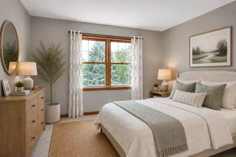 Bedroom - 2016 Saint Andrews Dr, Plainfield, IL 60586 photo 2 of 3