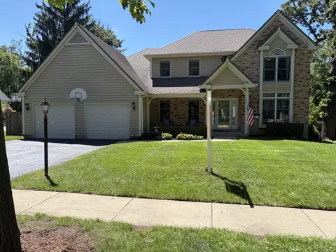 1164 Liberty Ave, Cary, IL 60013