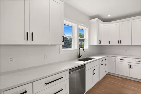 Kitchen - 790 Wing St, Elgin, IL 60123 photo 1 of 4