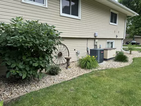 Exterior - 209 N Steele St, Cherry, IL 61317 photo 4 of 11