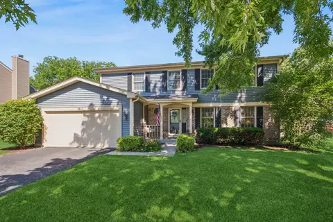 1611 Beels Ct, Batavia, IL 60510