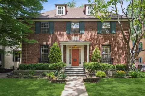 Undisclosed, Evanston, IL 60201