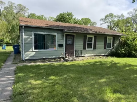 2675 Melbrook Dr, Kankakee, IL 60901