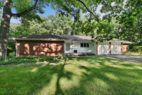 7 N161 Hickory Ln, Saint Charles, IL 60174