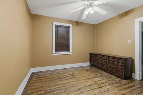 Bedroom - 256 7th St, Silvis, IL 61282 photo 3 of 3
