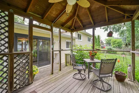 1970 Nottingham Ln, Wheaton, IL 60189 photo 24