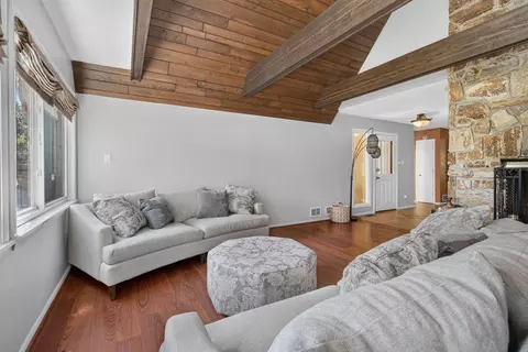 21000 Apollo Cir, Olympia Fields, IL 60461 photo 8
