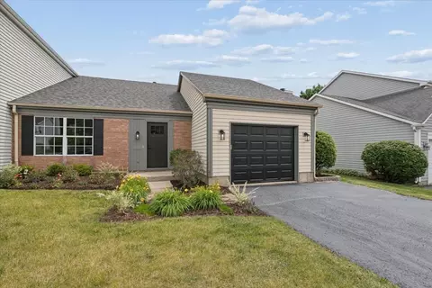 201 Bingham Cir, Mundelein, IL 60060