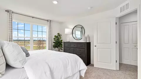 Bedroom - 1334 Foxglove Dr, Bartlett, IL 60103 photo 3 of 6