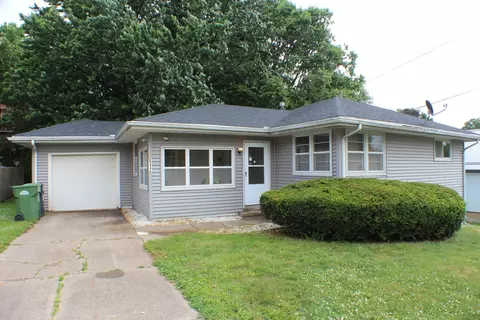 512 18th Ave, Clinton, IA 52732