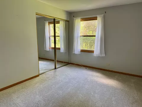1901 Gresham Cir #A, Wheaton, IL 60189 photo 12