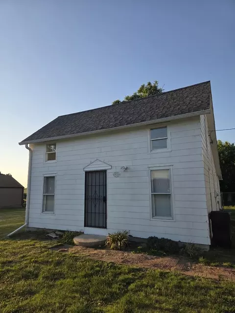 19550 Fellows Rd, Morrison, IL 61270