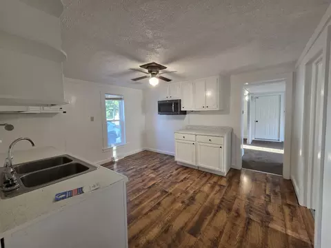 Kitchen - 19550 Fellows Rd, Morrison, IL 61270 photo 1 of 1