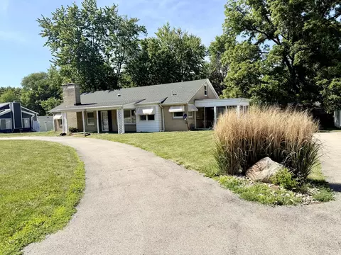 708 E Glover St, Ottawa, IL 61350