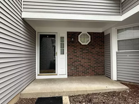 Exterior - 1346 Brunswick Ct, Elgin, IL 60120 photo 3 of 6