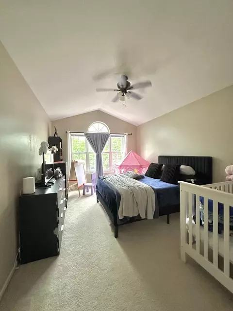 Bedroom - 1346 Brunswick Ct, Elgin, IL 60120 photo 1 of 3