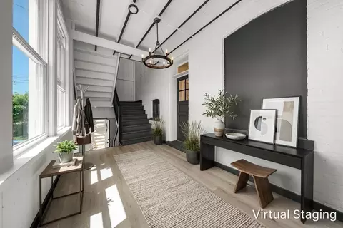 Entry Way - 5341 W Wrightwood Ave, Chicago, IL 60639 photo 3 of 5