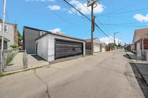 Exterior - 5341 W Wrightwood Ave, Chicago, IL 60639 photo 8 of 9