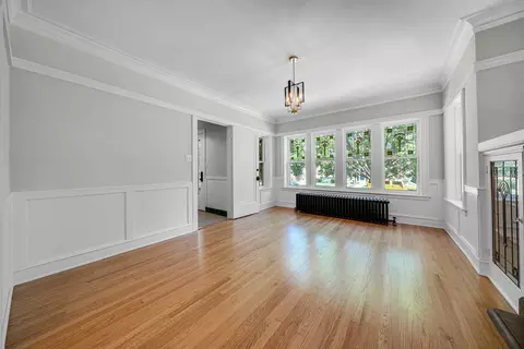 Living - 5341 W Wrightwood Ave, Chicago, IL 60639 photo 1 of 7