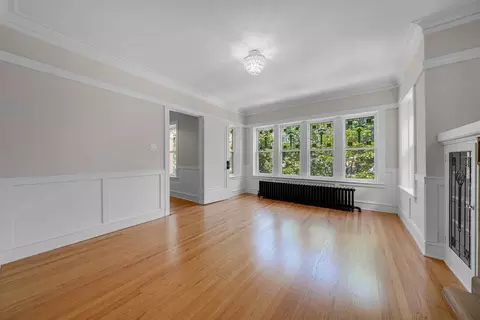 Living - 5341 W Wrightwood Ave, Chicago, IL 60639 photo 7 of 7
