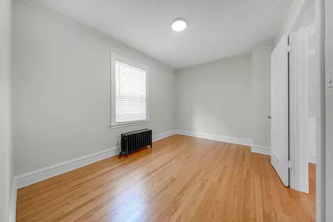 Bedroom - 5341 W Wrightwood Ave, Chicago, IL 60639 photo 5 of 7
