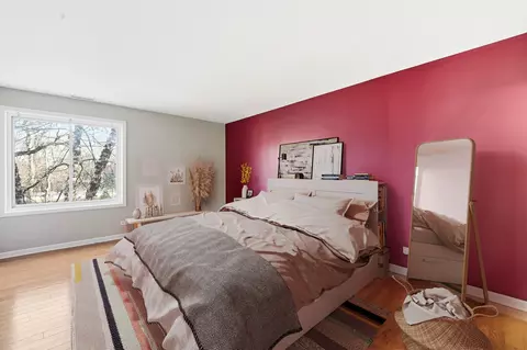 Bedroom - 6267 Trinity Dr #2-D, Lisle, IL 60532 photo 5 of 10