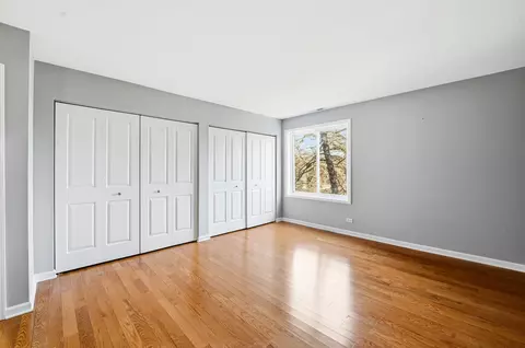Bedroom - 6267 Trinity Dr #2-D, Lisle, IL 60532 photo 2 of 10
