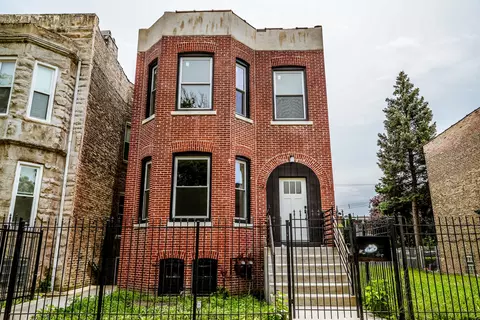 4419 W Gladys Ave, Chicago, IL 60624