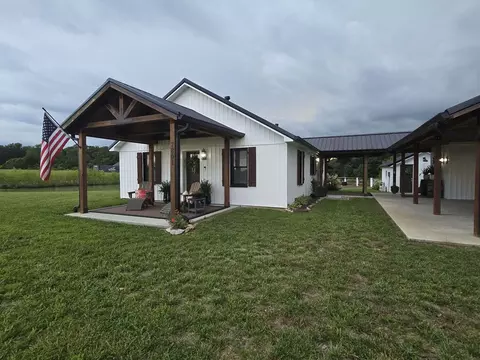 7801 Belle Prairie Rd, Dahlgren, IL 62828