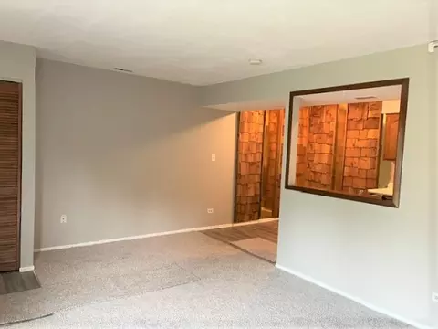 Living - 157 Peter Ct #B, Bartlett, IL 60103 photo 2 of 2