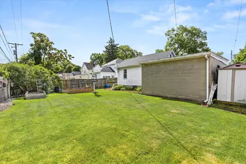 Exterior - 832 E Jefferson St, Morris, IL 60450 photo 8 of 9