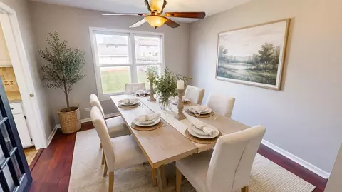 Dining - 620 Waterfall Ln, Elgin, IL 60124 photo 1 of 2