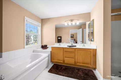 1133 Stonegate Ct, Bartlett, IL 60103 photo 16