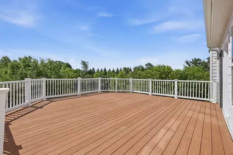Exterior - 1130 Championship Dr, Elgin, IL 60124 photo 6 of 10