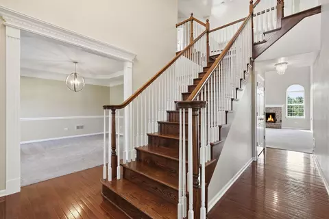Entry Way - 1130 Championship Dr, Elgin, IL 60124 photo 2 of 6