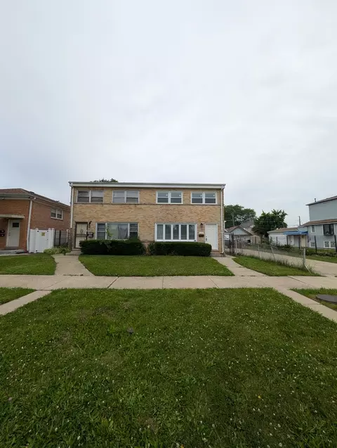 624 S 11th Ave #1, Maywood, IL 60153