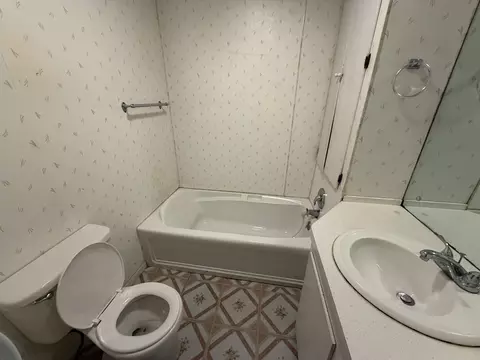 Bath - 409 Wortby St, Odin, IL 62870 photo 1 of 1