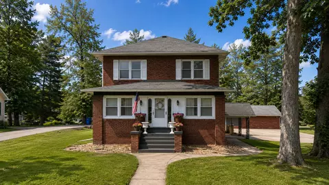1800 Franklin Ave, Mount Vernon, IL 62864
