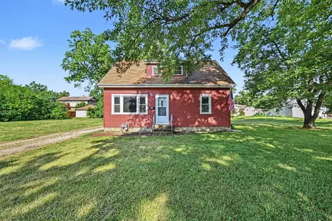 7750 Blazer Ave, Justice, IL 60458
