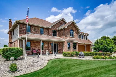 7998 Champlain Ave, Tinley Park, IL 60477
