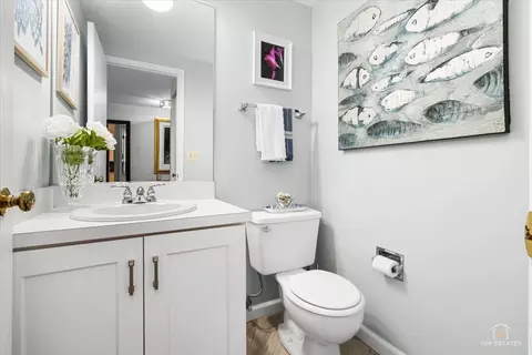 Bath - 1143 Coldspring Rd, Elgin, IL 60120 photo 1 of 4