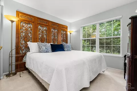 Bedroom - 1143 Coldspring Rd, Elgin, IL 60120 photo 3 of 3