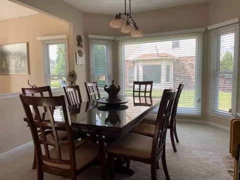 Dining - Undisclosed, Des Plaines, IL 60016 photo 1 of 5
