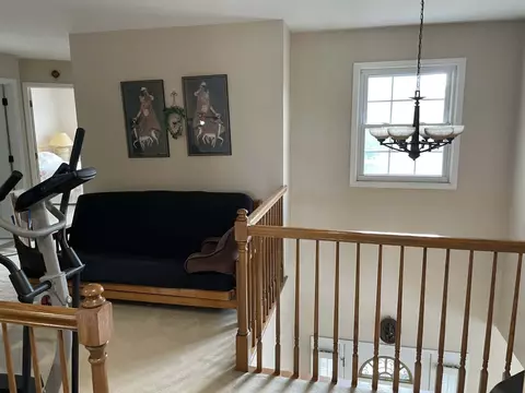 Entry Way - Undisclosed, Des Plaines, IL 60016 photo 12 of 12