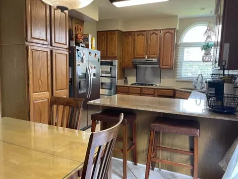 Kitchen - Undisclosed, Des Plaines, IL 60016 photo 1 of 4