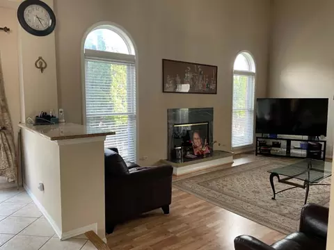 Other - Undisclosed, Des Plaines, IL 60016 photo 1 of 8
