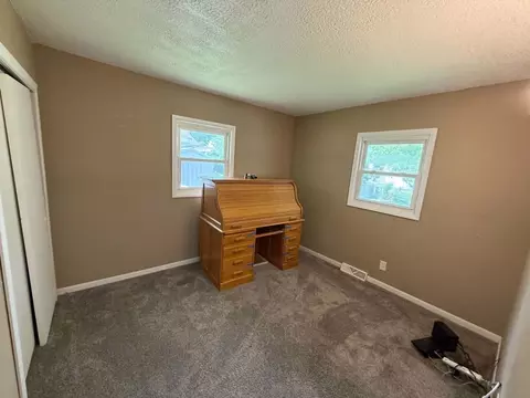 Bedroom - 206 S Park St, Alpha, IL 61413 photo 5 of 6